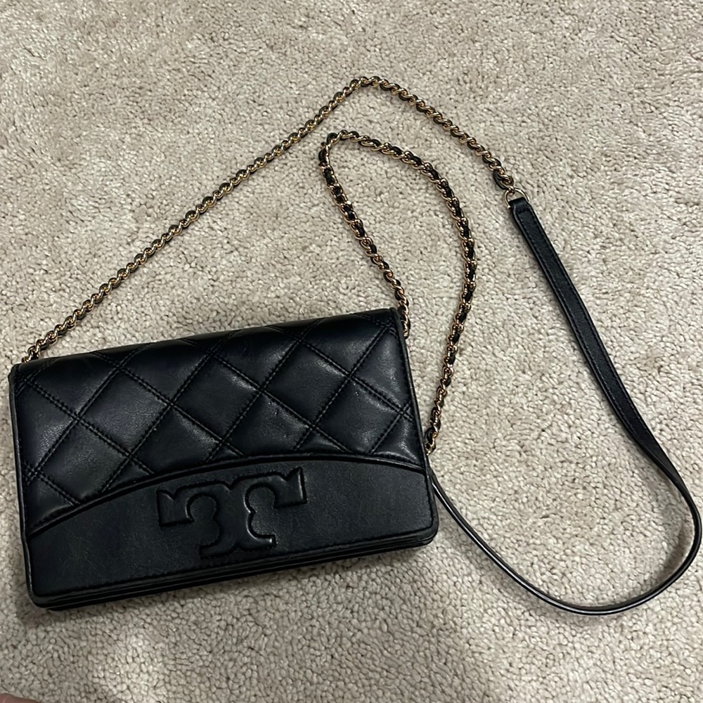 Tory Burch black leather purse